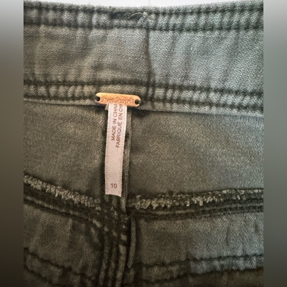 Free People Green Great Expectations Button Fly Cut Off Jean Shorts Women's - Picture 7 of 16